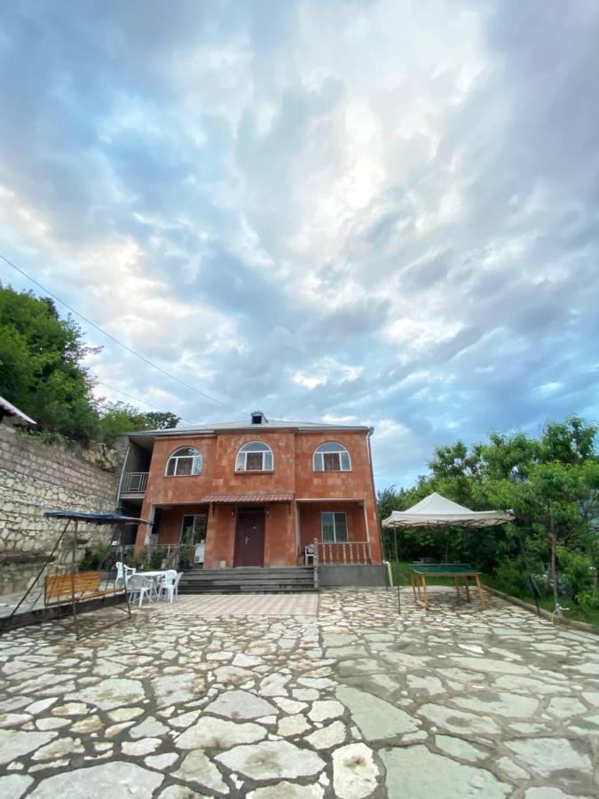 Green Garden Ijevan Bagian luar foto